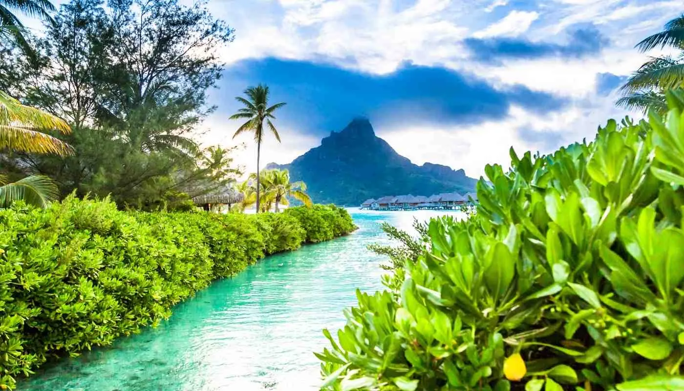 Bora Bora cruise port