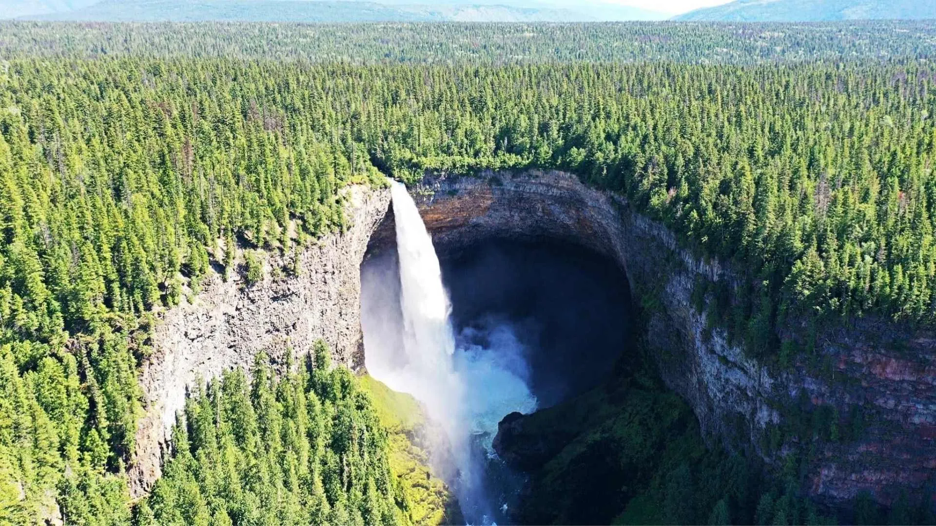 Helmcken Falls Canada beautiful waterfalls Helmcken Falls Canada beautiful waterfalls