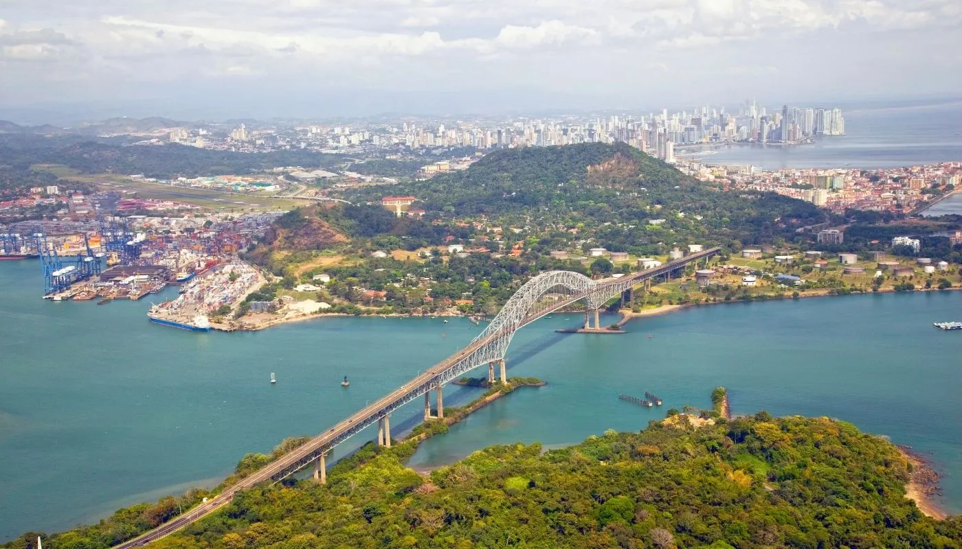 Panama Canal cruises (2) Panama Canal cruises