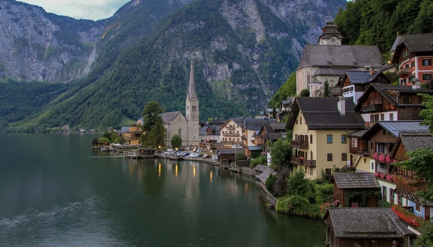 beautiful Lake Hallstatt Austria beautiful Lake Hallstatt Austria