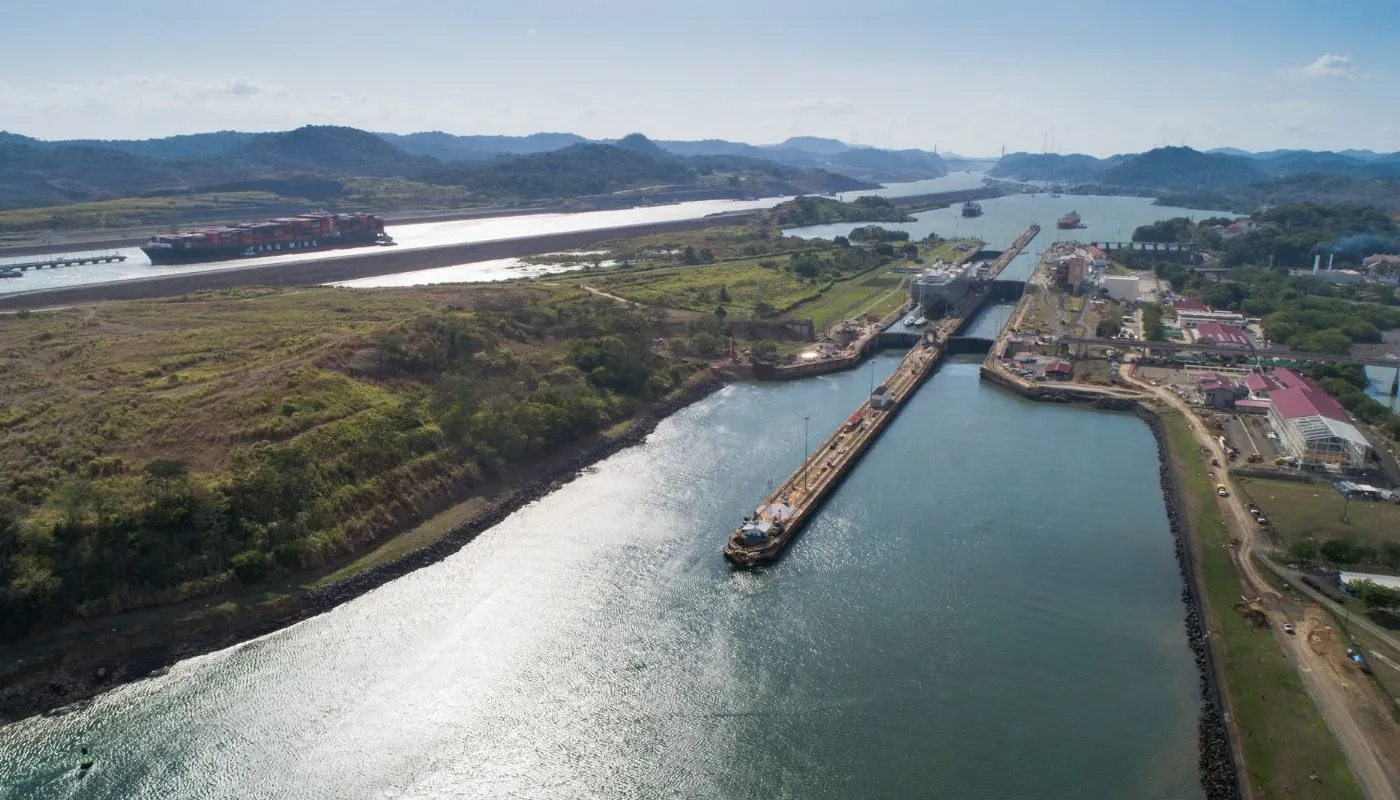 cruising through the Panama Canal cruising through the Panama Canal