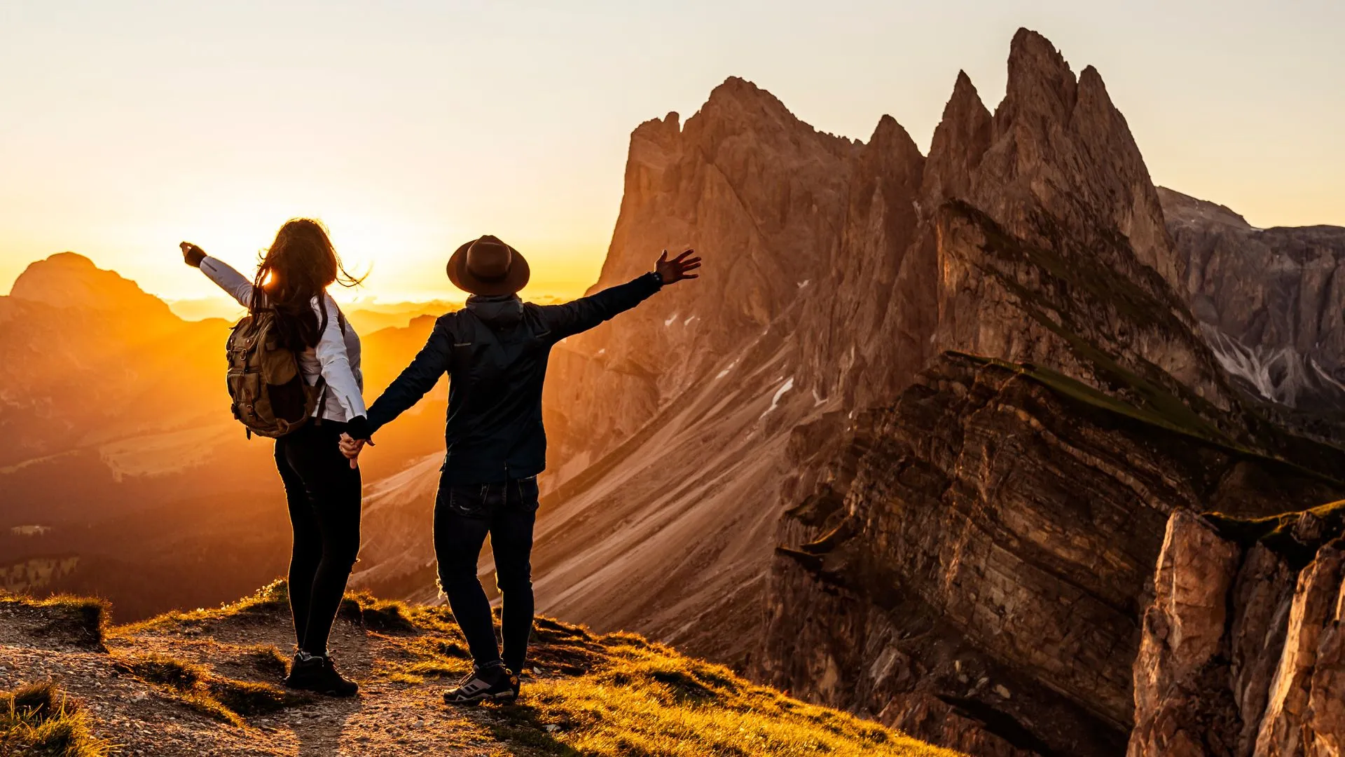 Backpacking vs. hiking (1) backpacking vs. hiking