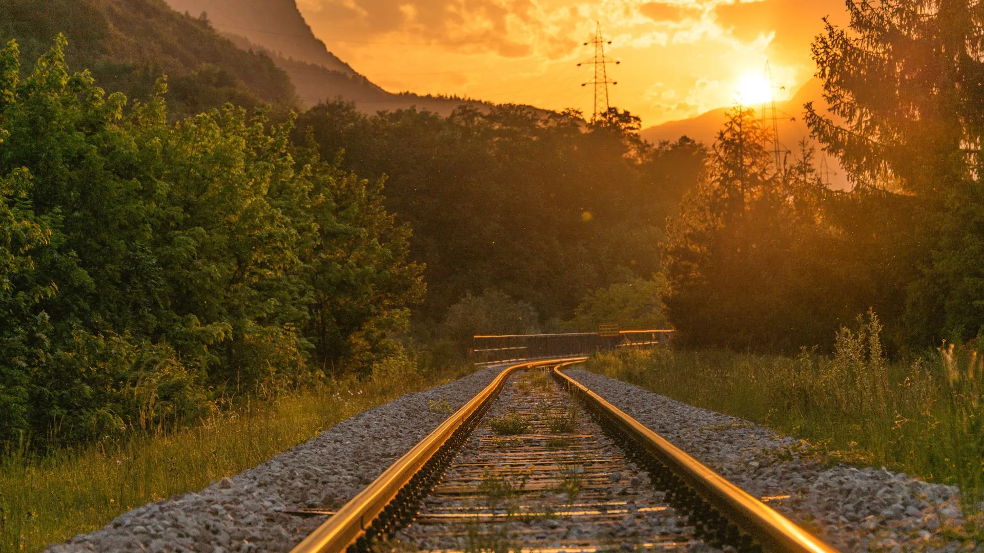 Eurail vs. Interrail railway