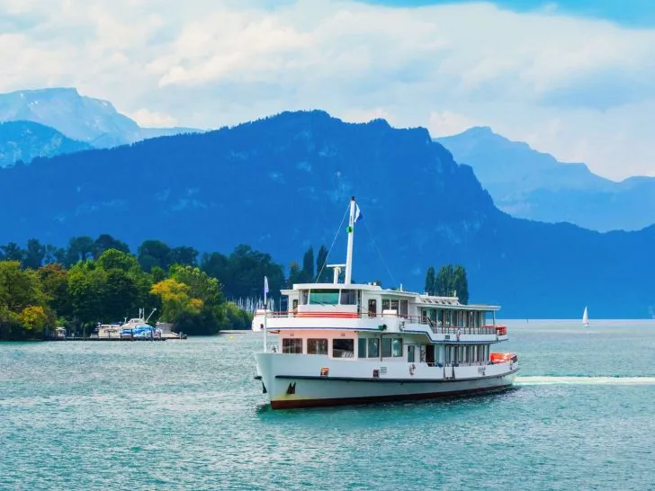 Lake Superior Cruises