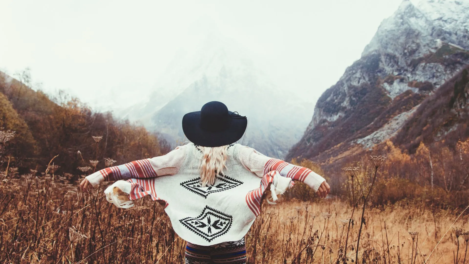 travel essentials for girls travel essentials for girls