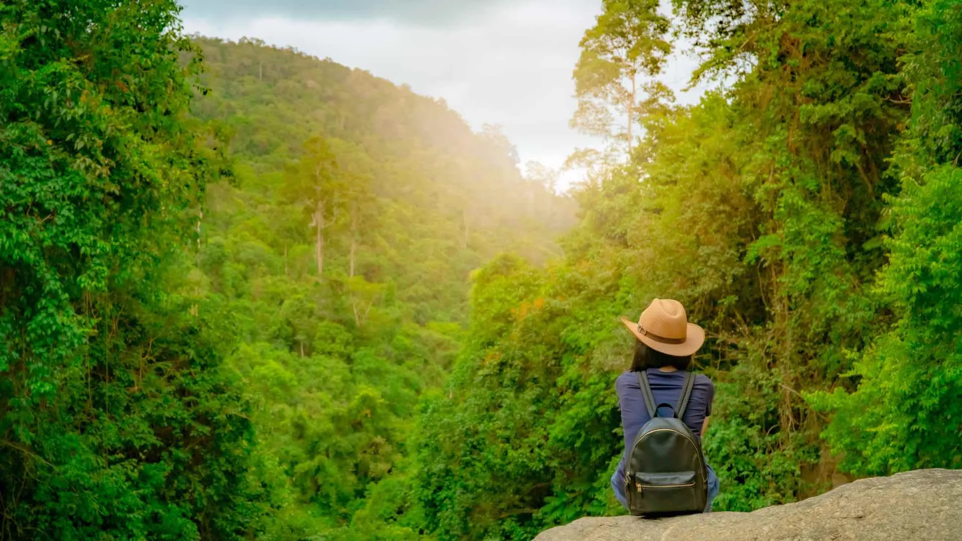 9C48F2AF-23FD-4C84-B126-A902B6CC2D64 Ecotourism for women