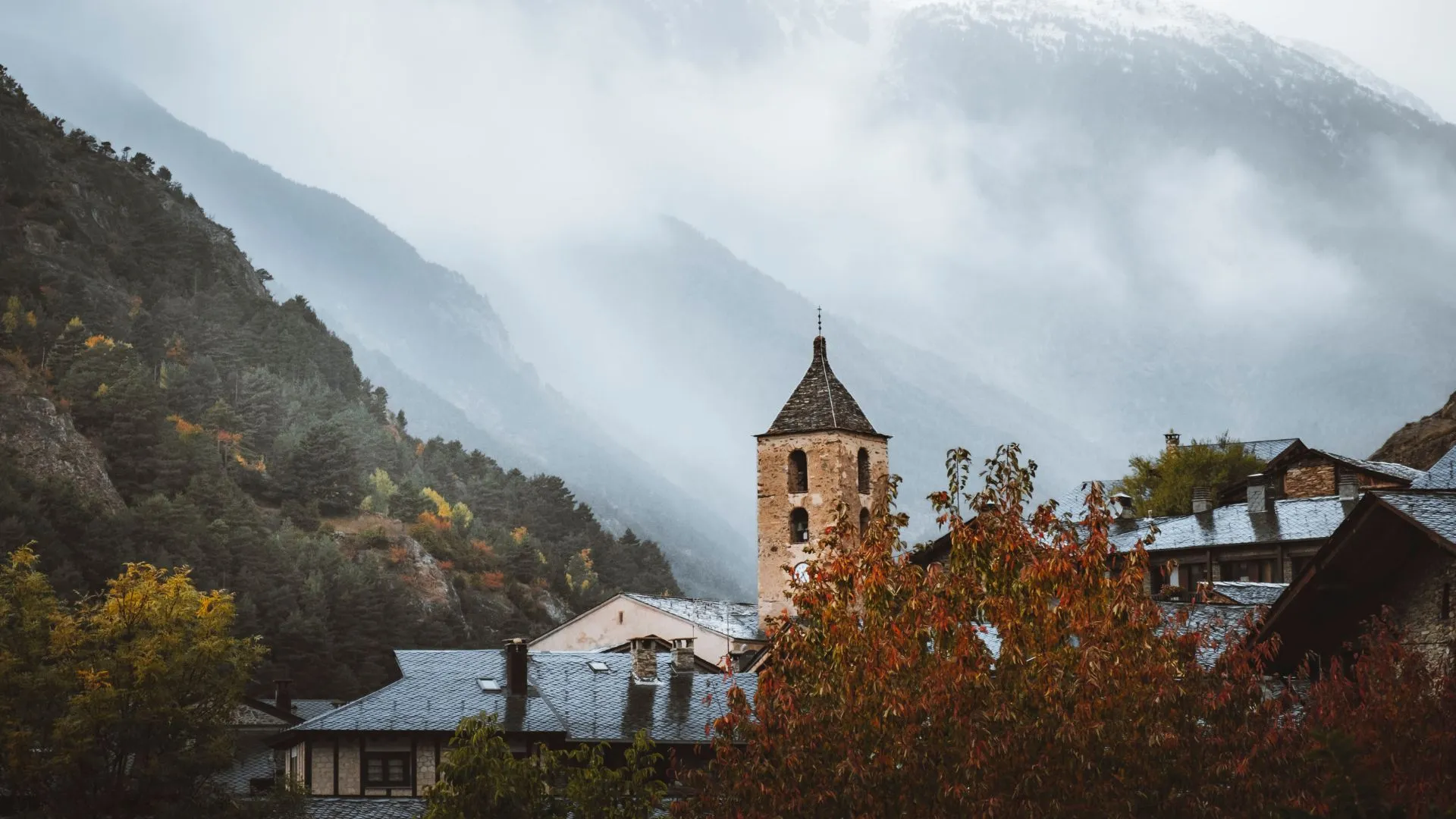 Andorra Hiking-3 town
