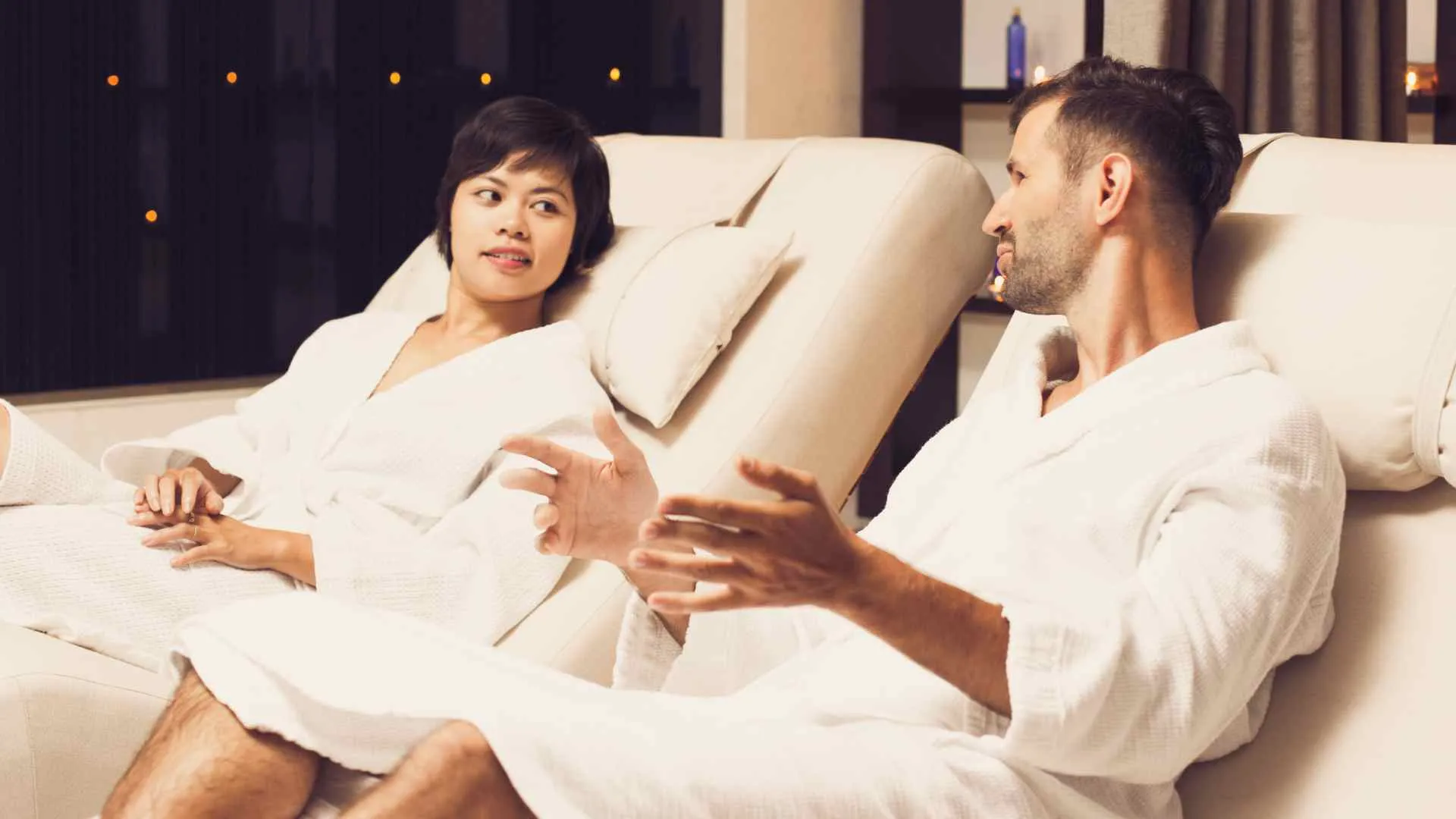 Aquaclass celebrity-7 spa loungers
