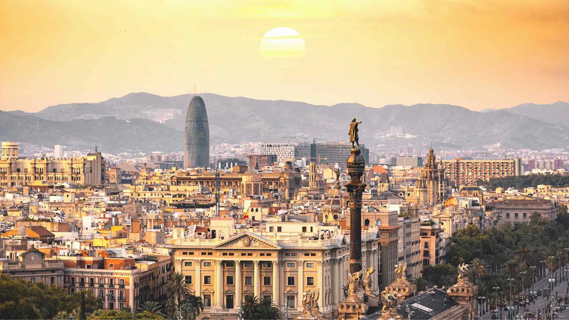Barcelona 5 day itinerary (6) Sunset in Barcelona