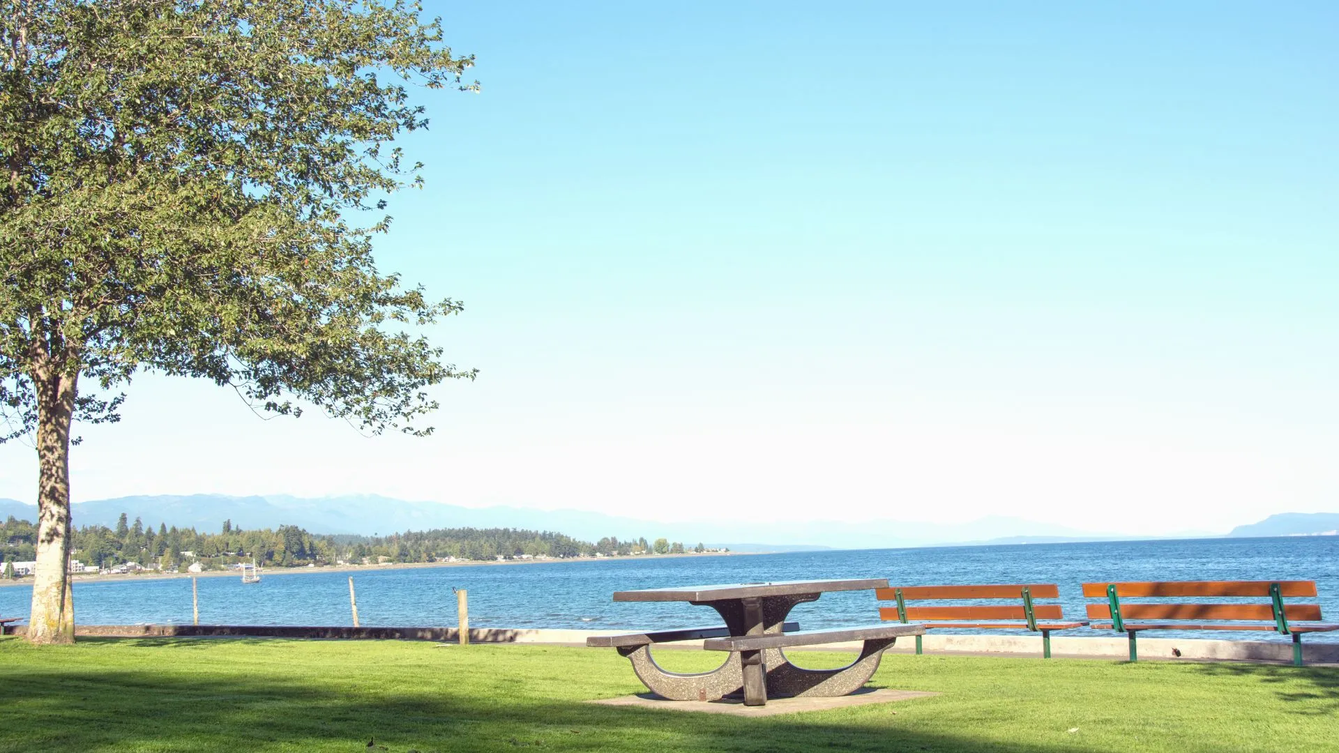 Beaches in Qualicum-4