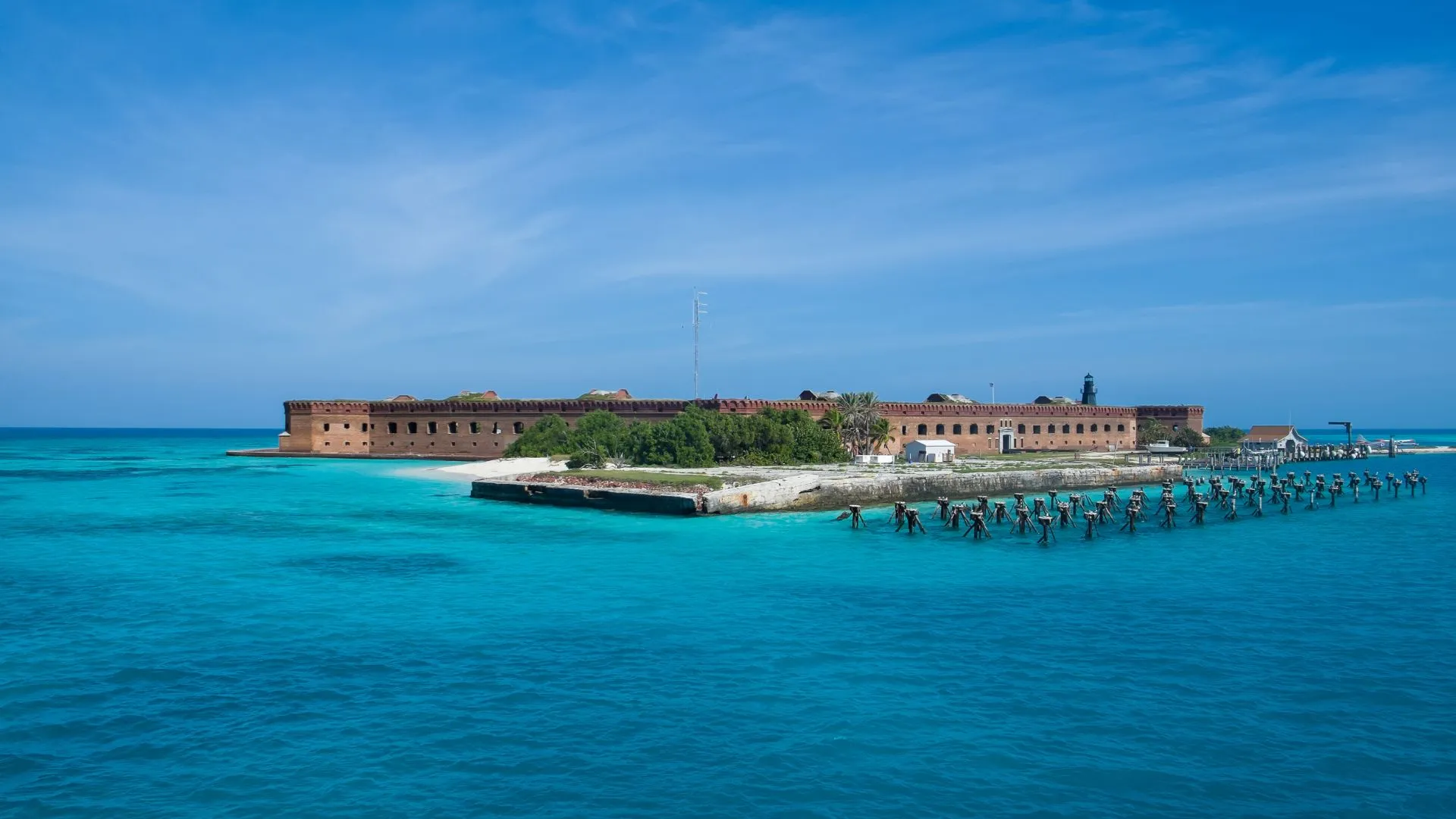 Dry Tortugas National Park snorkeling (4) zoomed out shot of Dry Tortugas