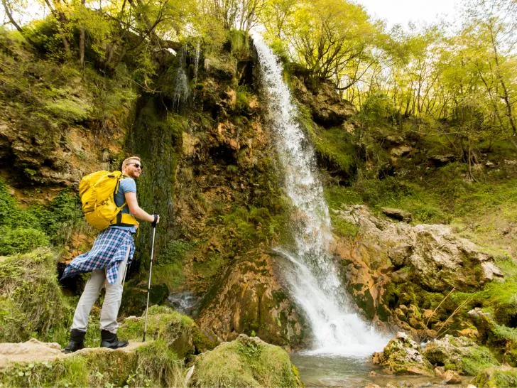 characteristics of ecotourism
