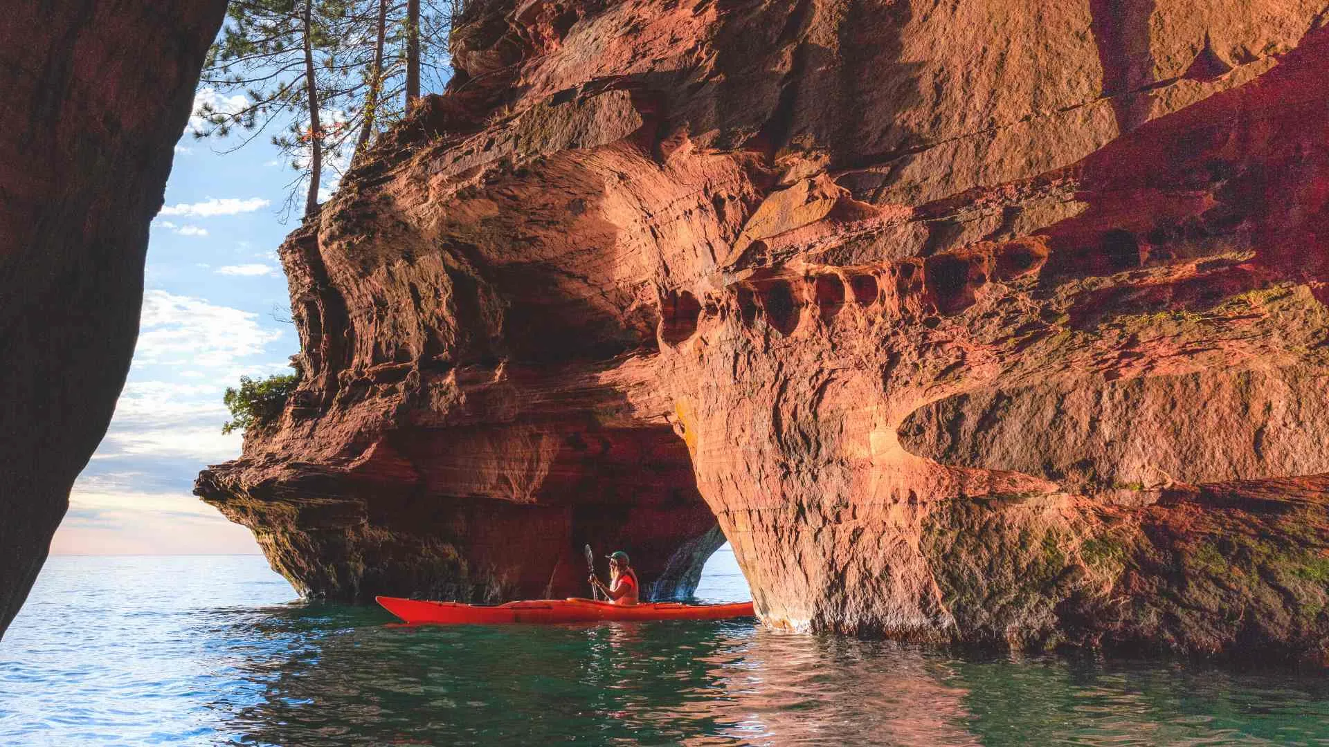 apostle island kayaking (1) apostle island kayaking