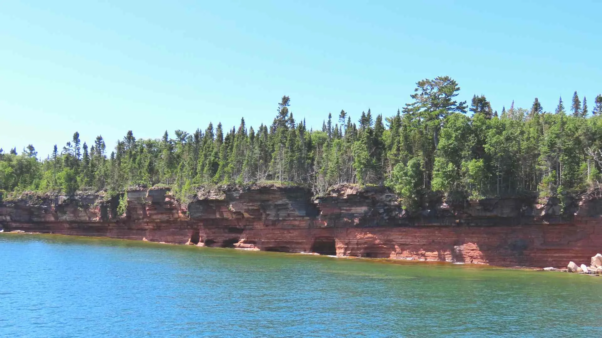 apostle island kayaking (3) apostle islands