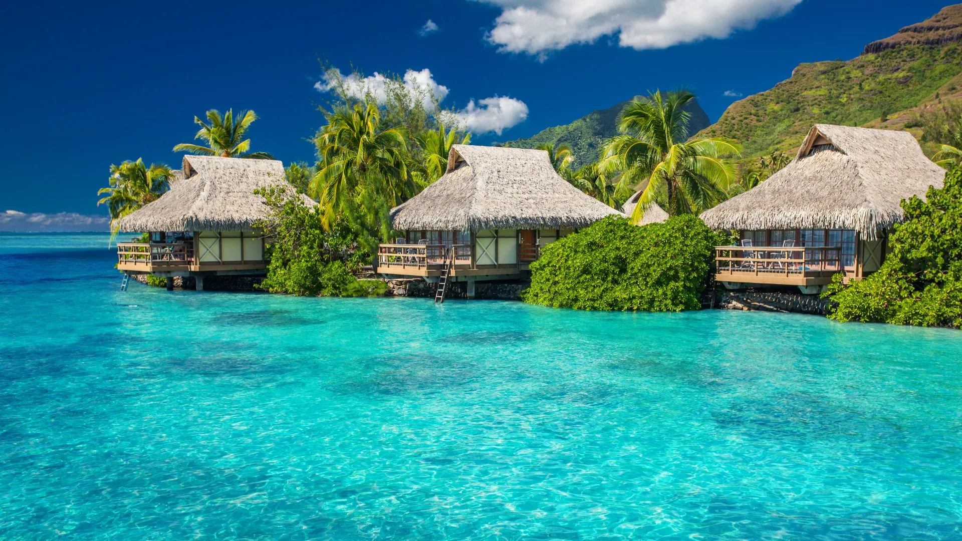 best overwater bungalows in Malaysia (5) Mabul Water Bungalows