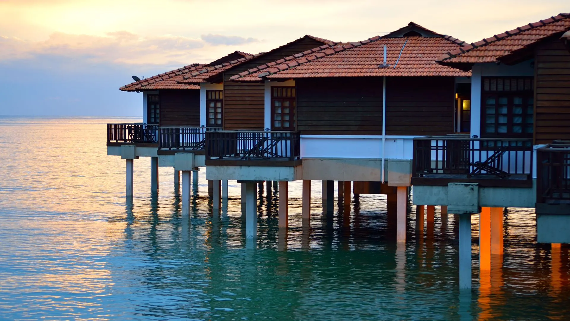 best overwater bungalows in Malaysia (8) Lexis Hibiscus Port Dickson