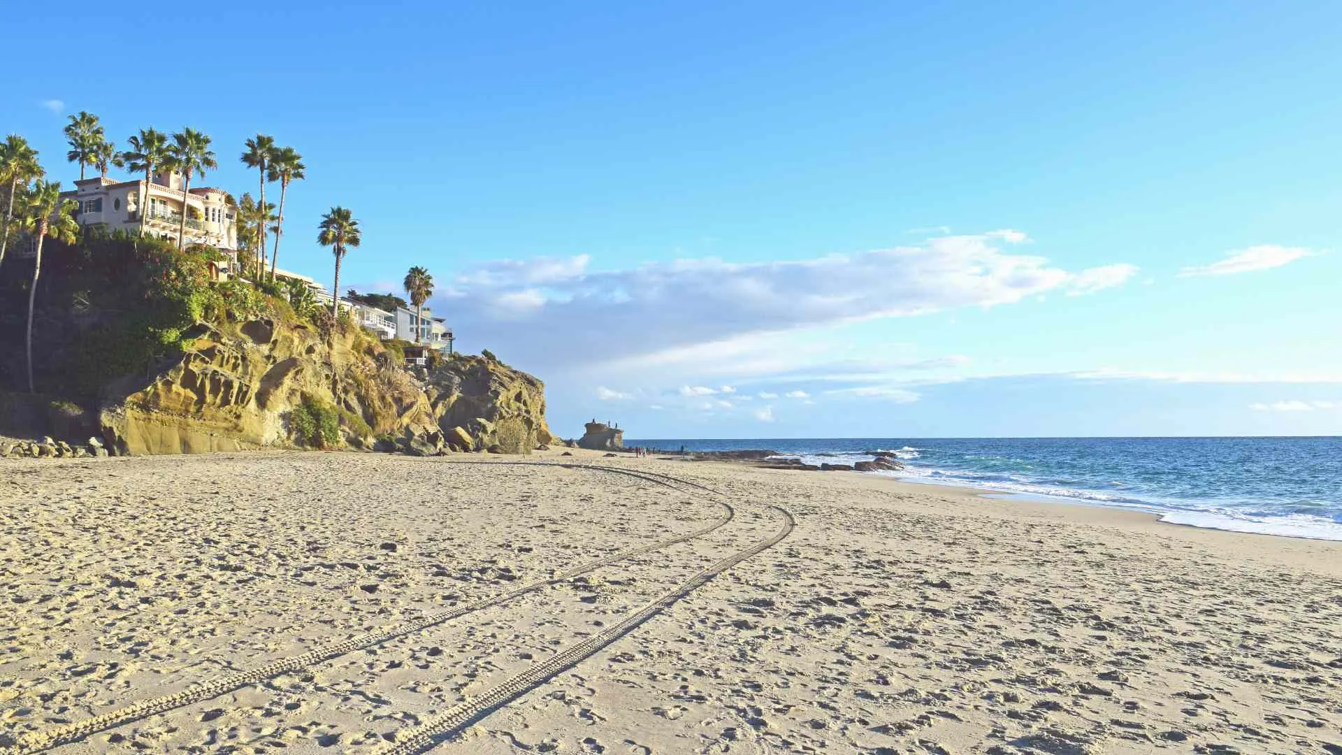 dog beaches Orange County-5 Aliso Beach Park