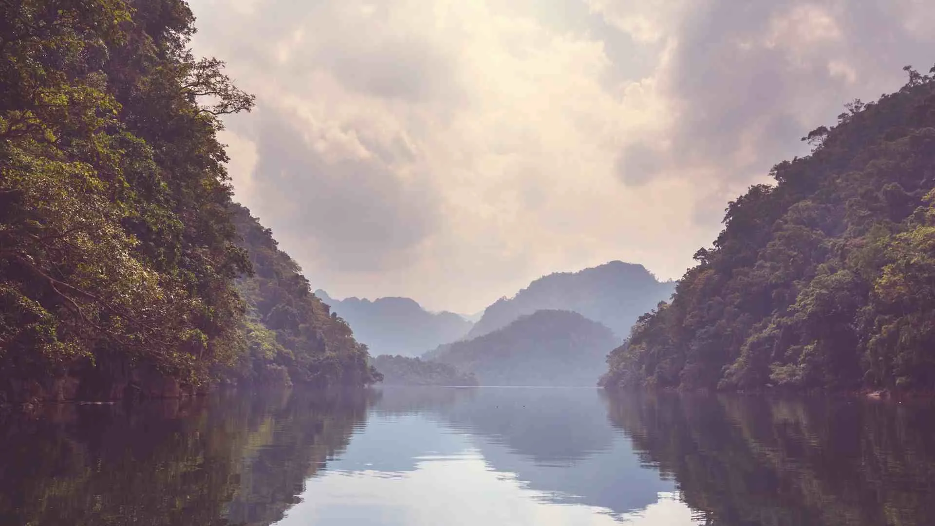 eco tourism vietnam (8) Ba Be Lake