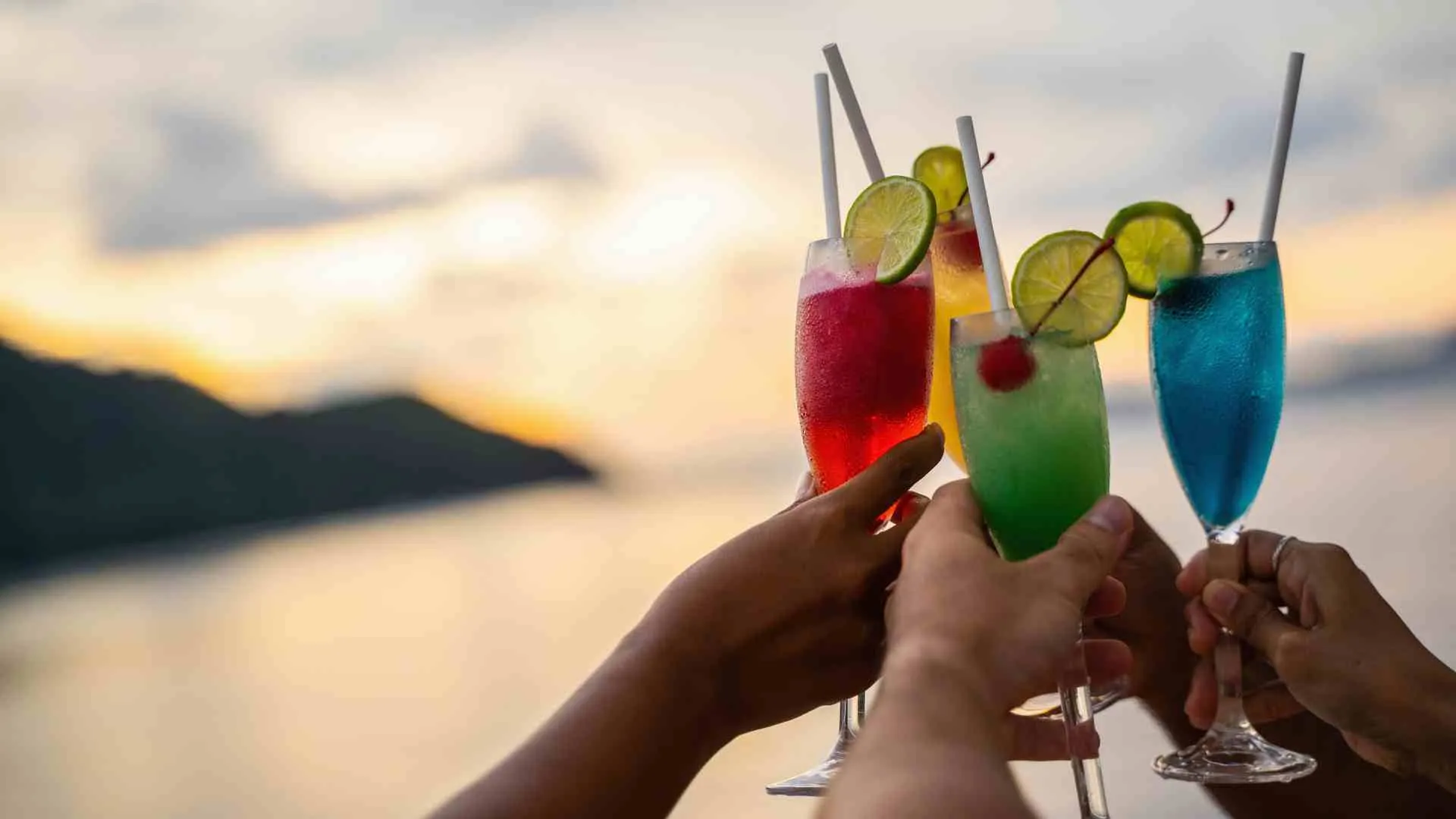 fun cruise (3) drinks on cruises