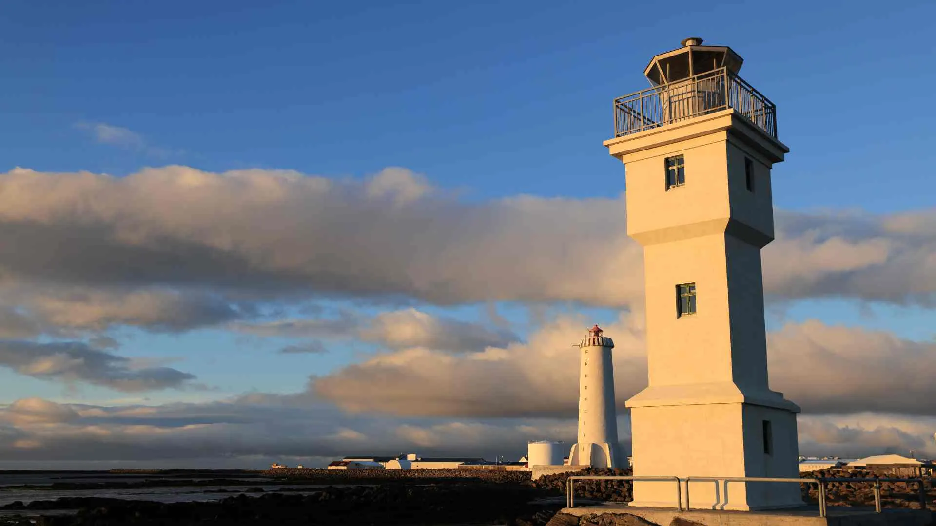 lighthouses of Iceland-14 Akranes Lighthouse