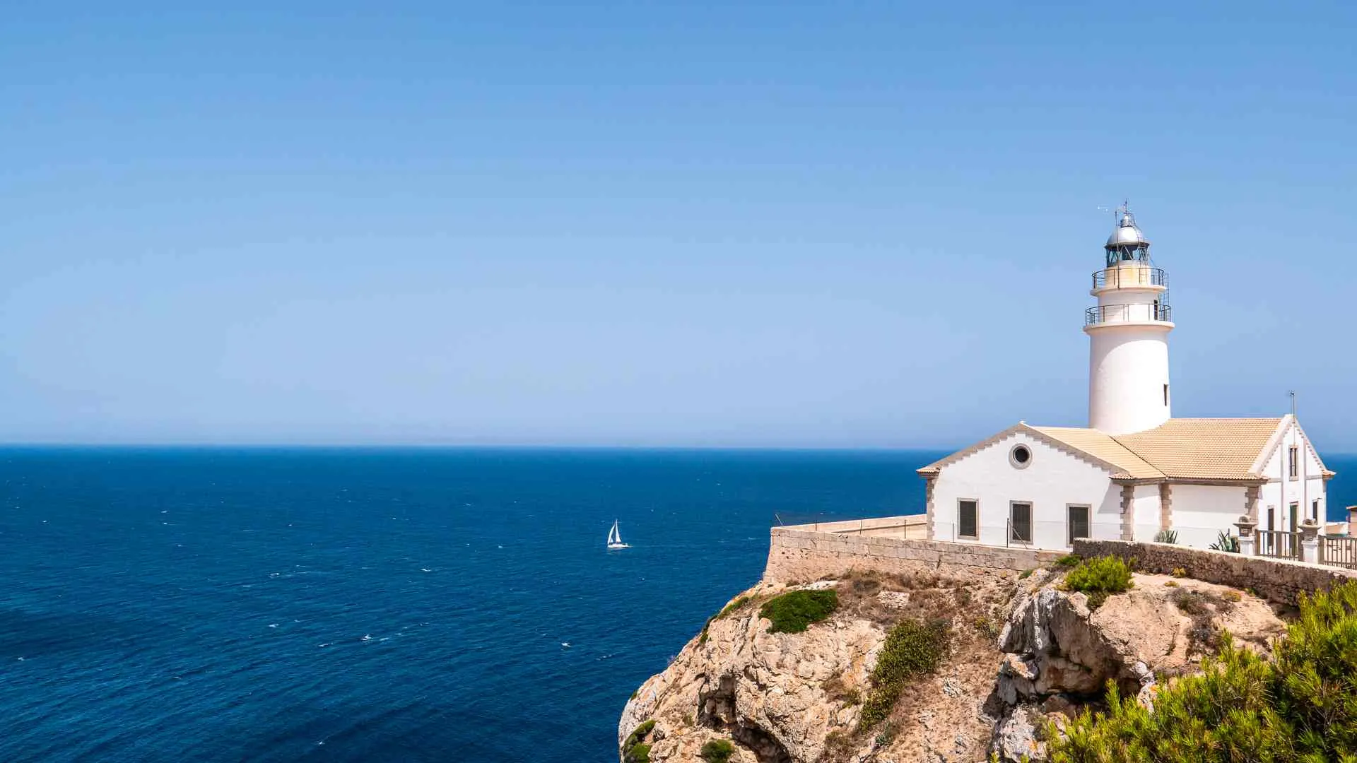 lighthouses of Spain cover