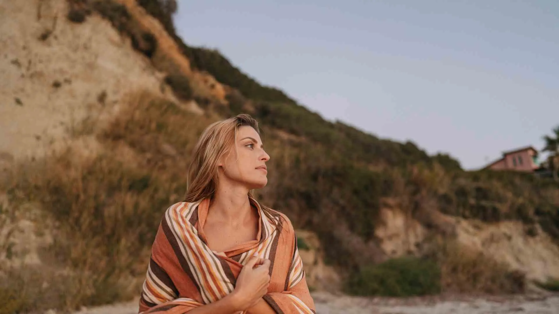 mindful travel (3) girl being mindful on beach