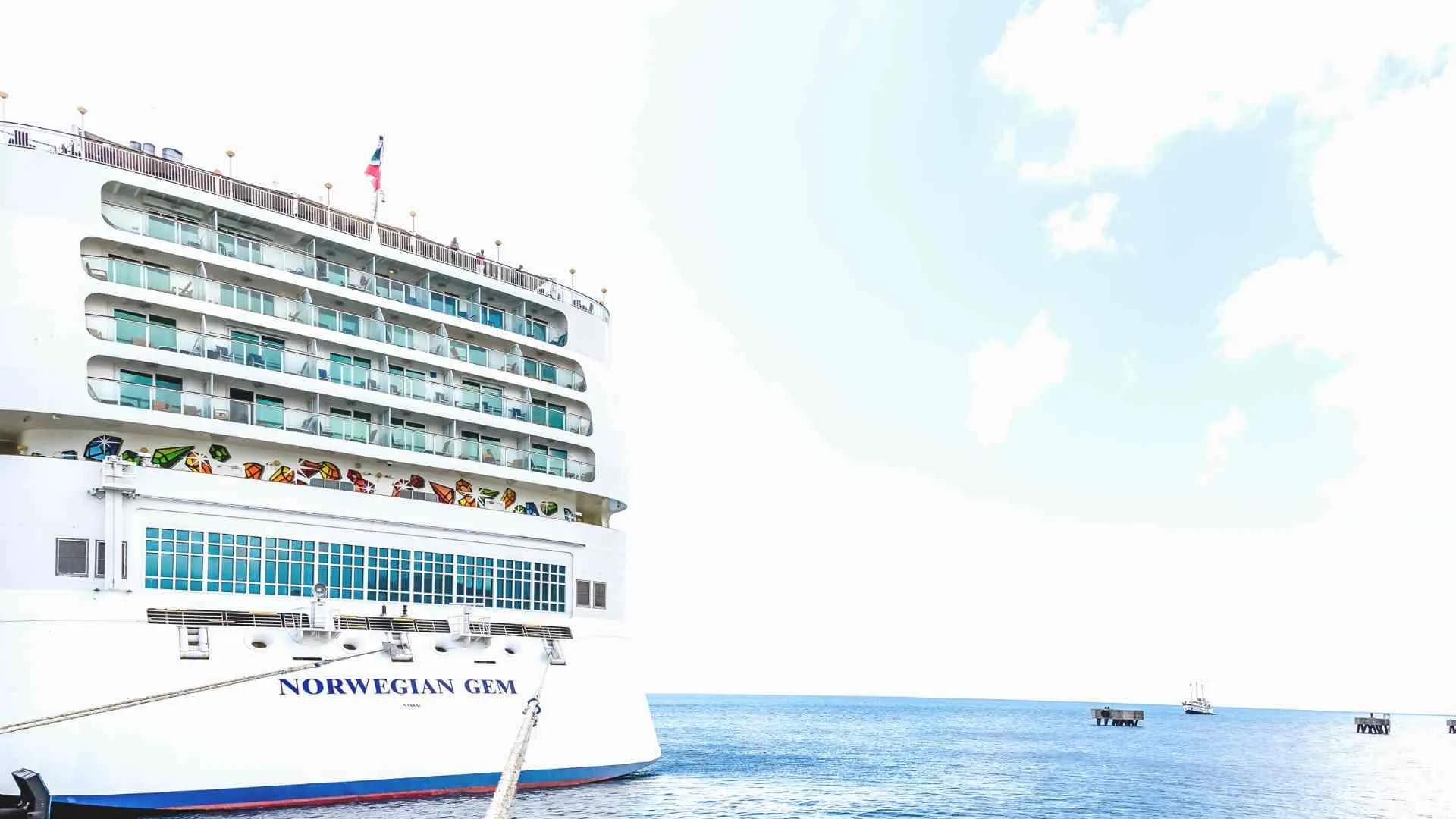norwegian cruise line tips (1) ncl gratuities
