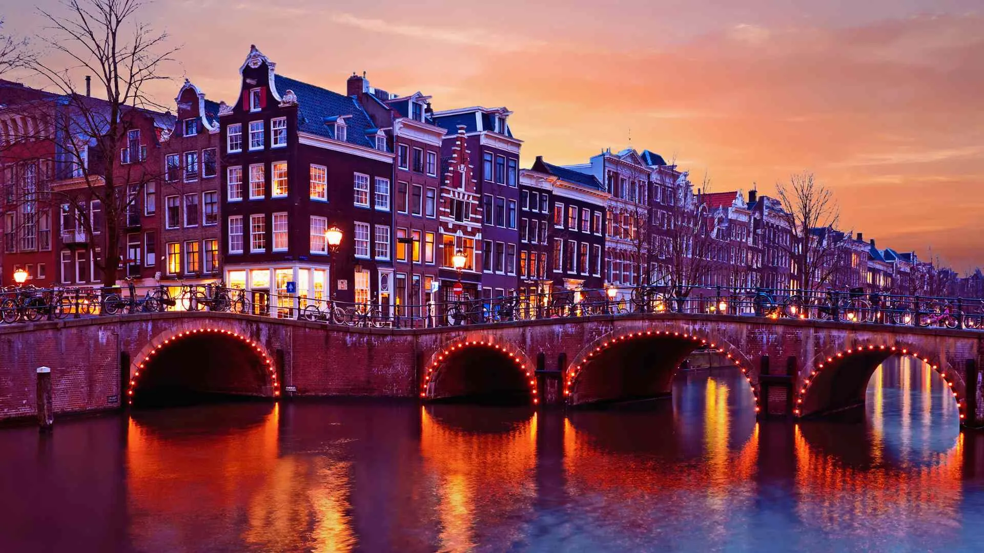 solo travel Amsterdam-5 Amsterdam itinerary solo travel