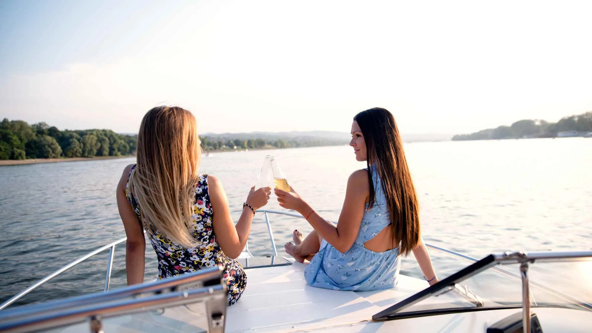 sunset cruise (8) girls toasting during sunset cruise
