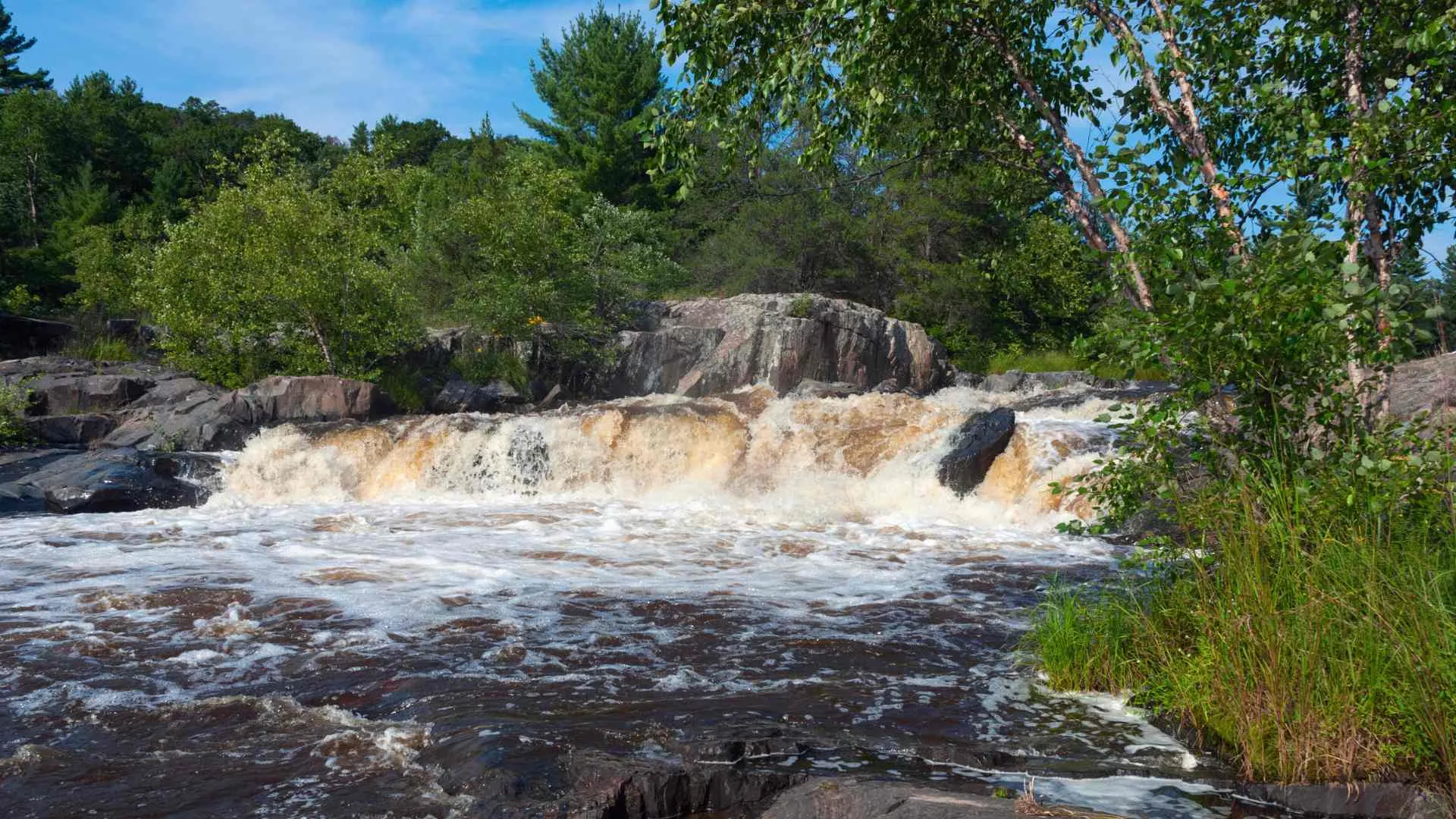 waterfalls of wisconsin (10) Eau Claire Falls