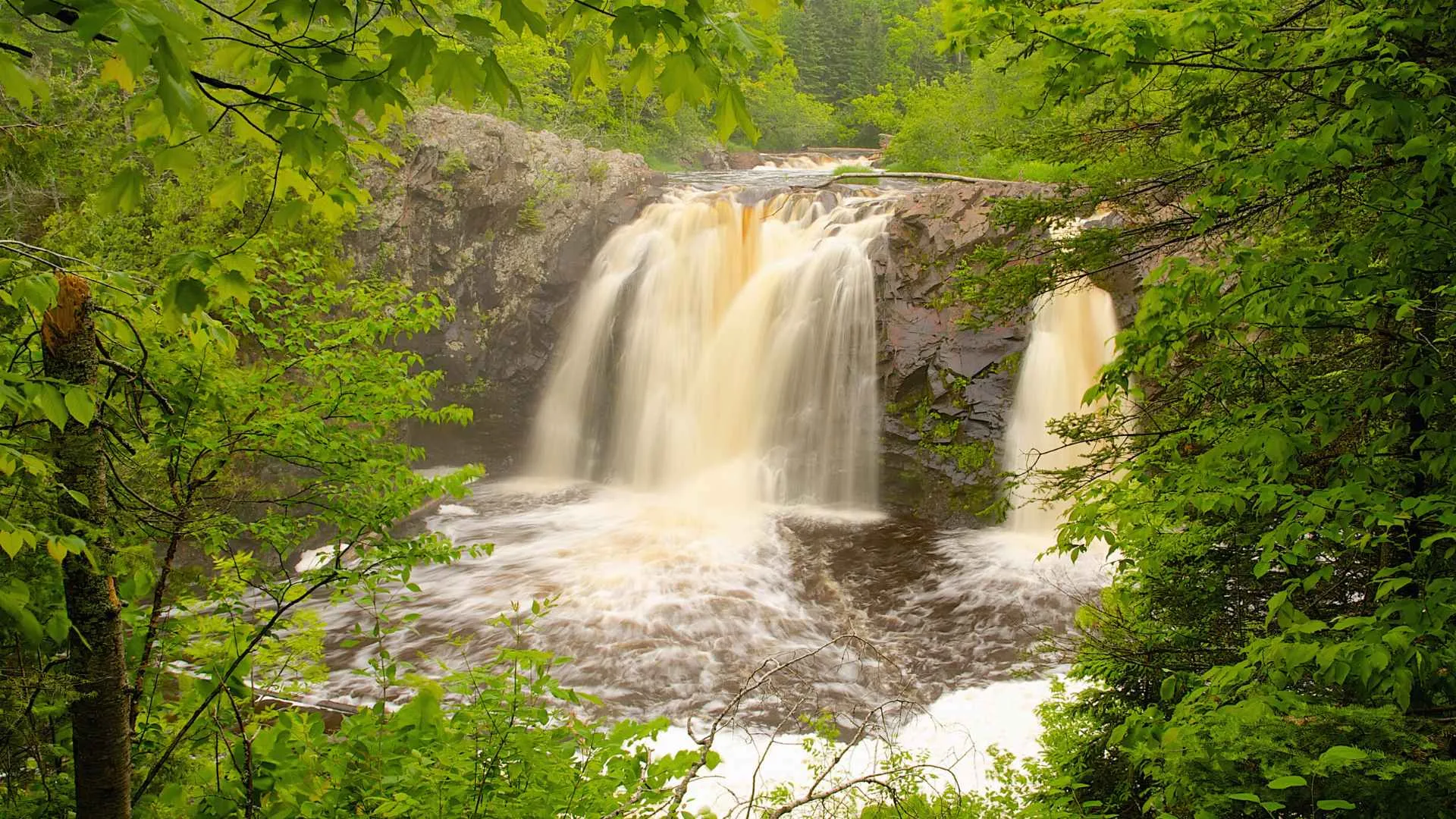 waterfalls of wisconsin (4) Pattison State Park Falls