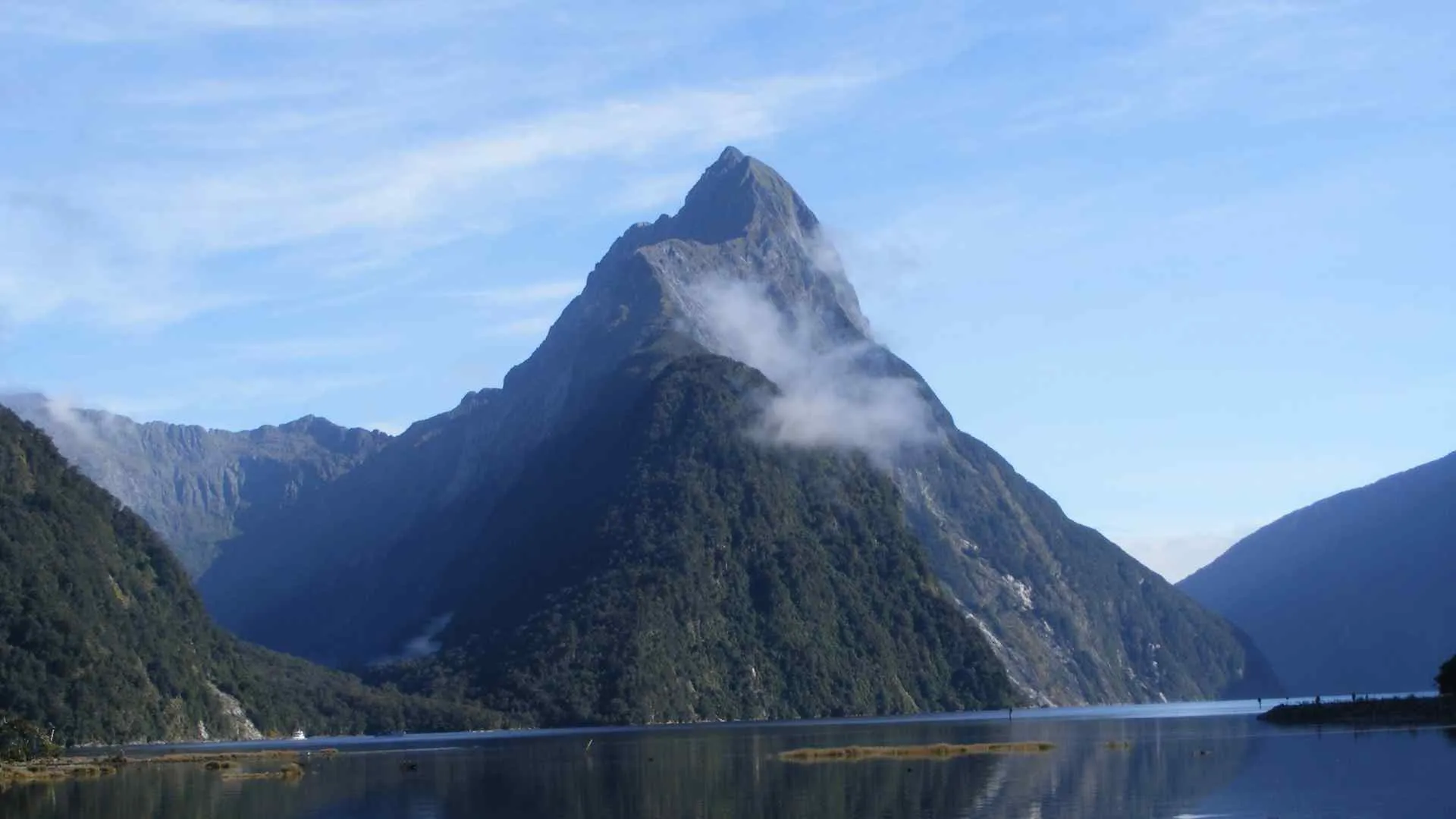 Fiordland’s Peaks Fiordland’s Peaks