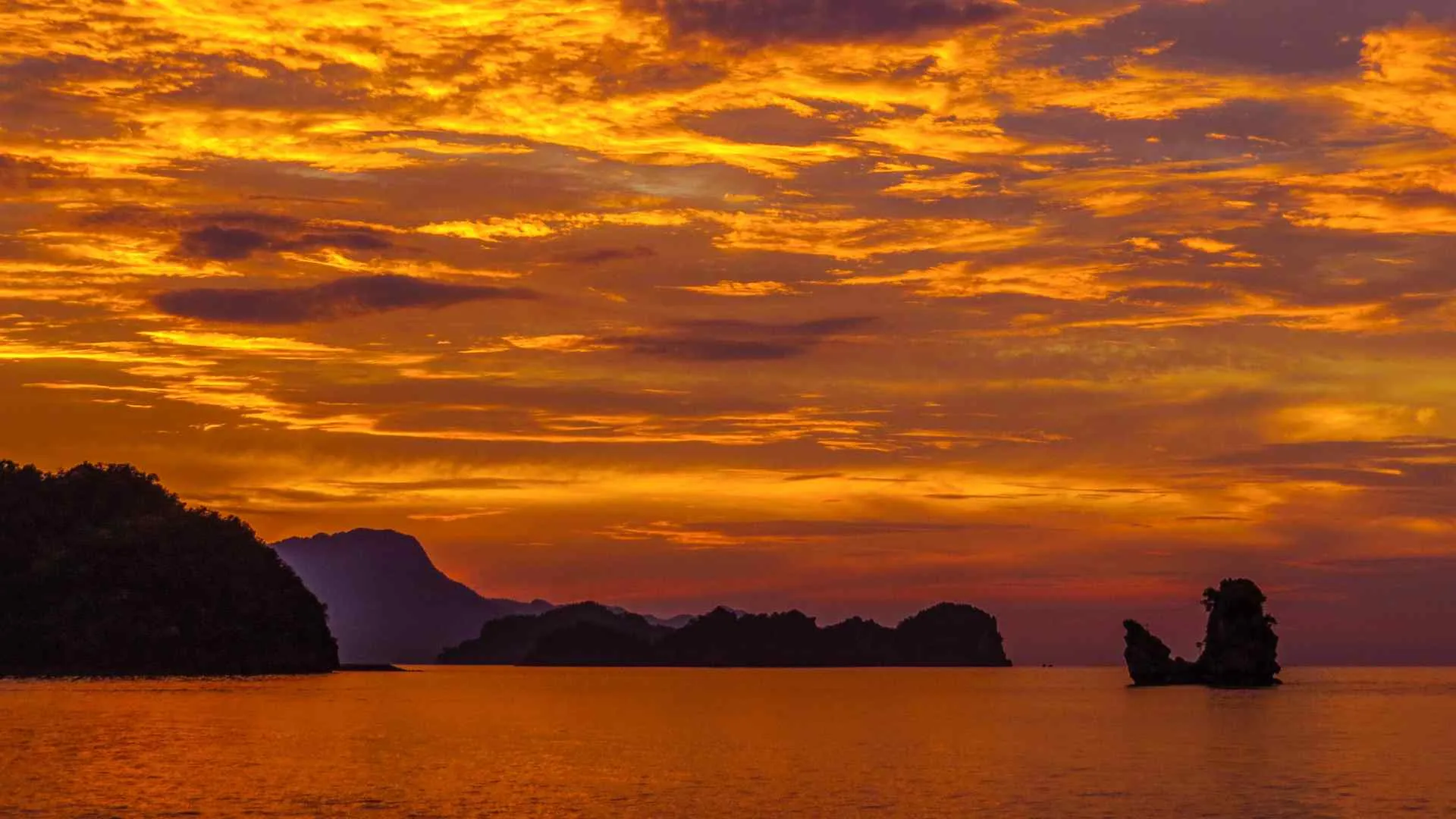 sunset cruises in Langkawi sunset cruises in Langkawi