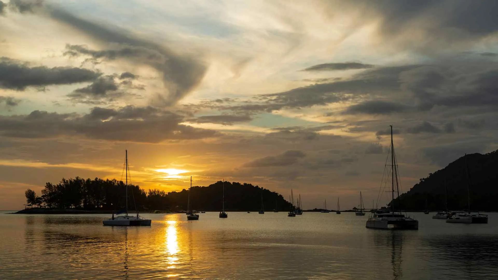 sunset cruise Langkawi