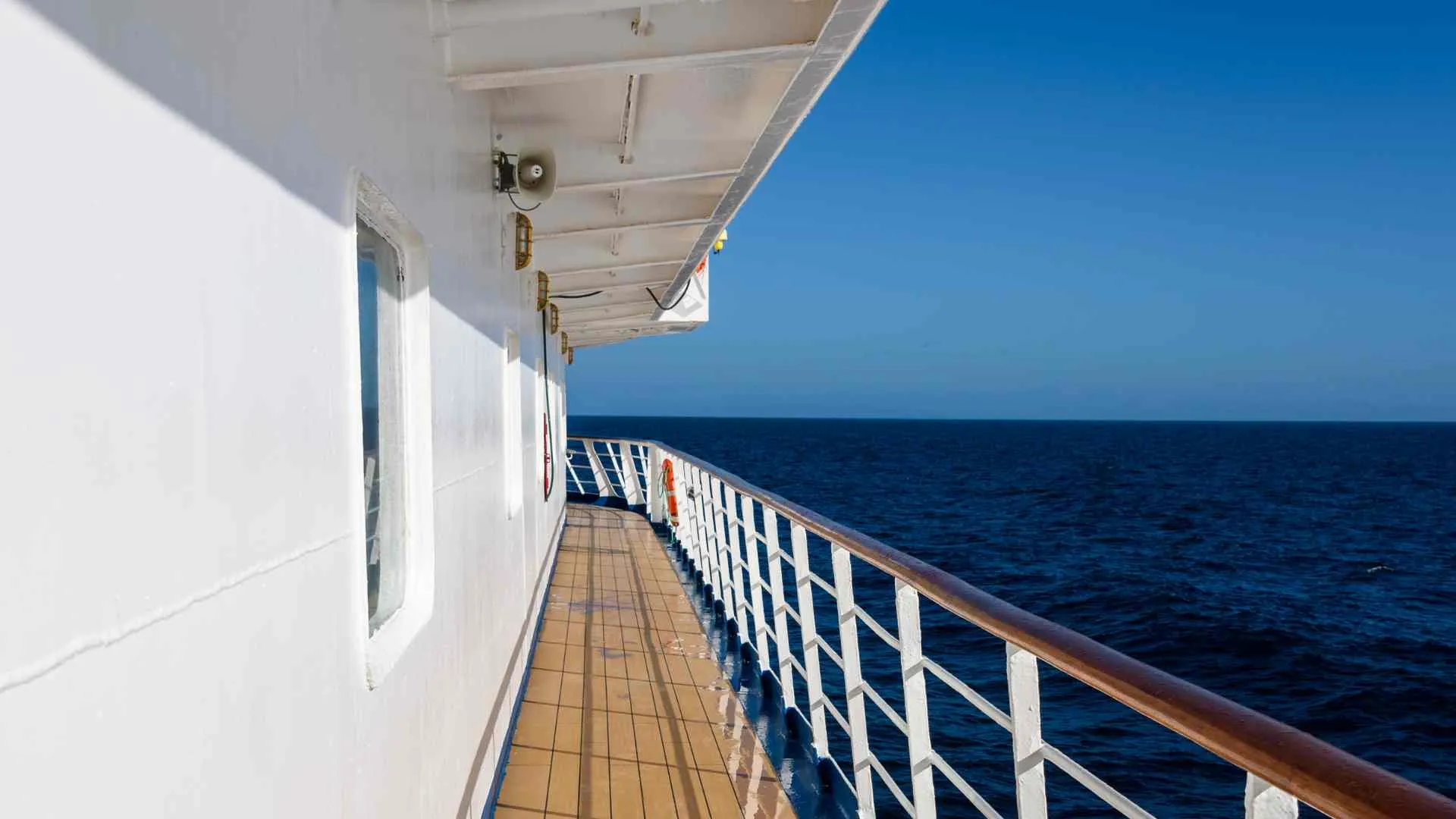 Breaking it Down by Ship Size Breaking it Down by Ship Size