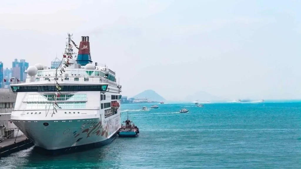 Carnival cruise line ports