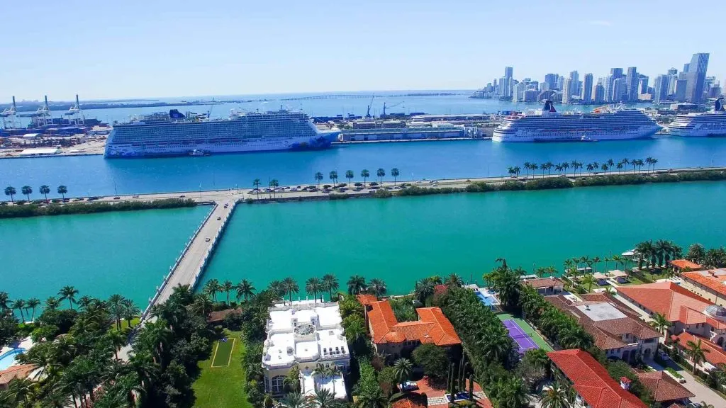 carnival cruise port miami