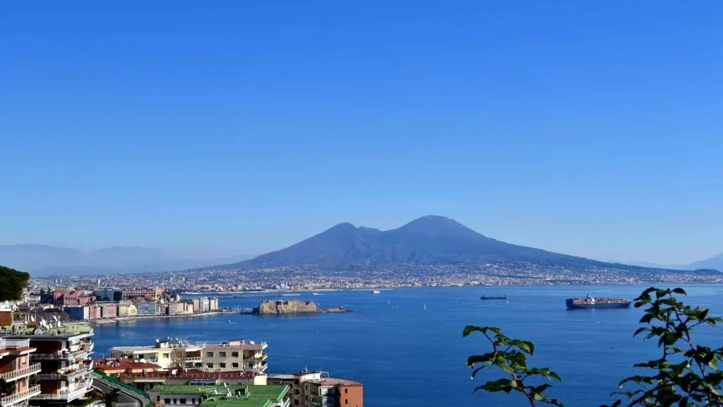 naples cruise port